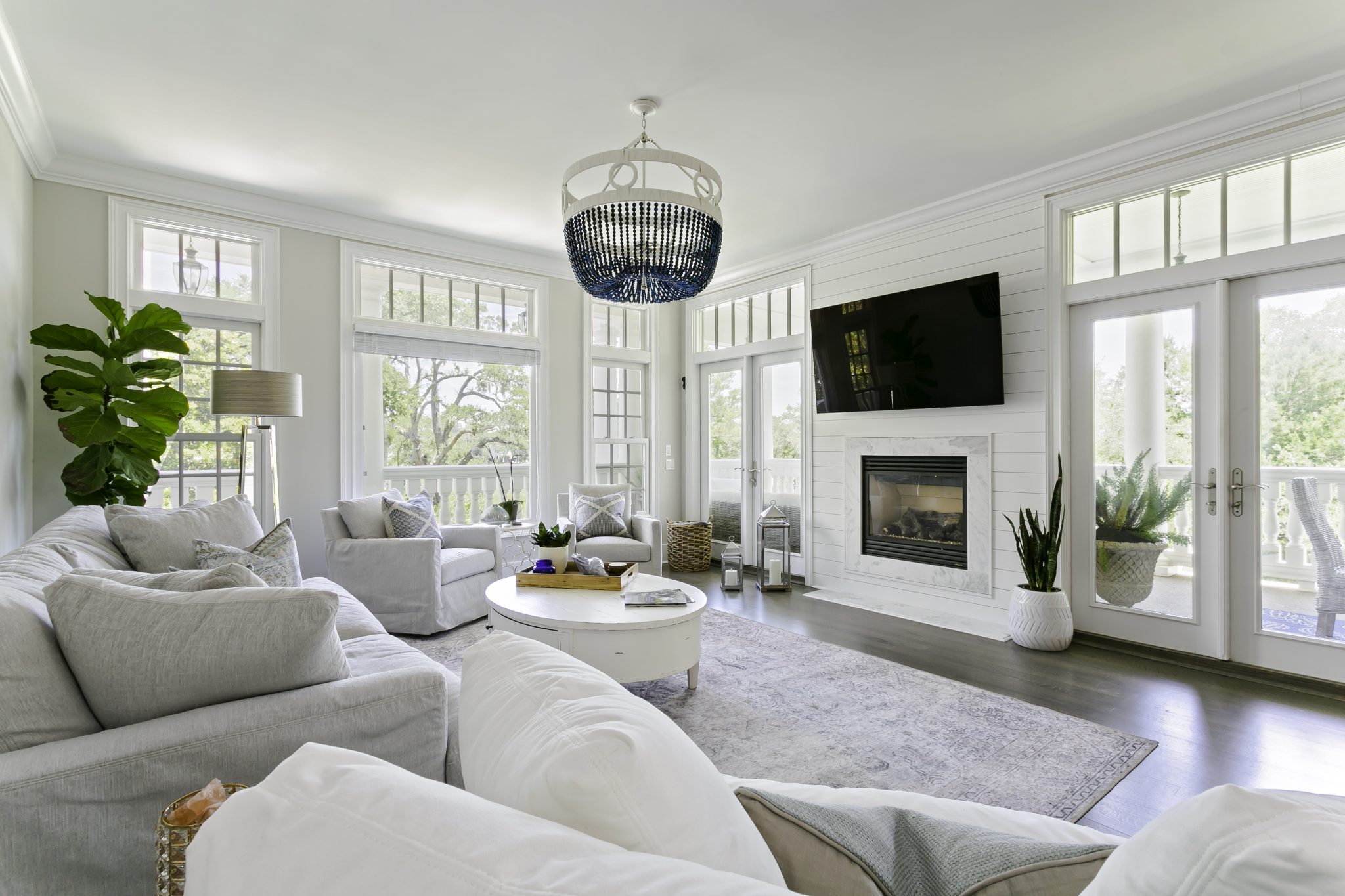 Living Room Sofa Style - Charleston Home + Design Magazine, Home 